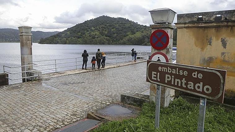 Embalse de El Pintado