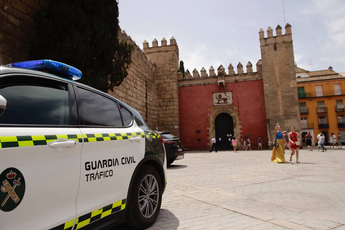 Miembros de la Policía Local y Nacional así como equipos de la Guardia Civil han tomado Sevilla para la Cumbre de la ONU