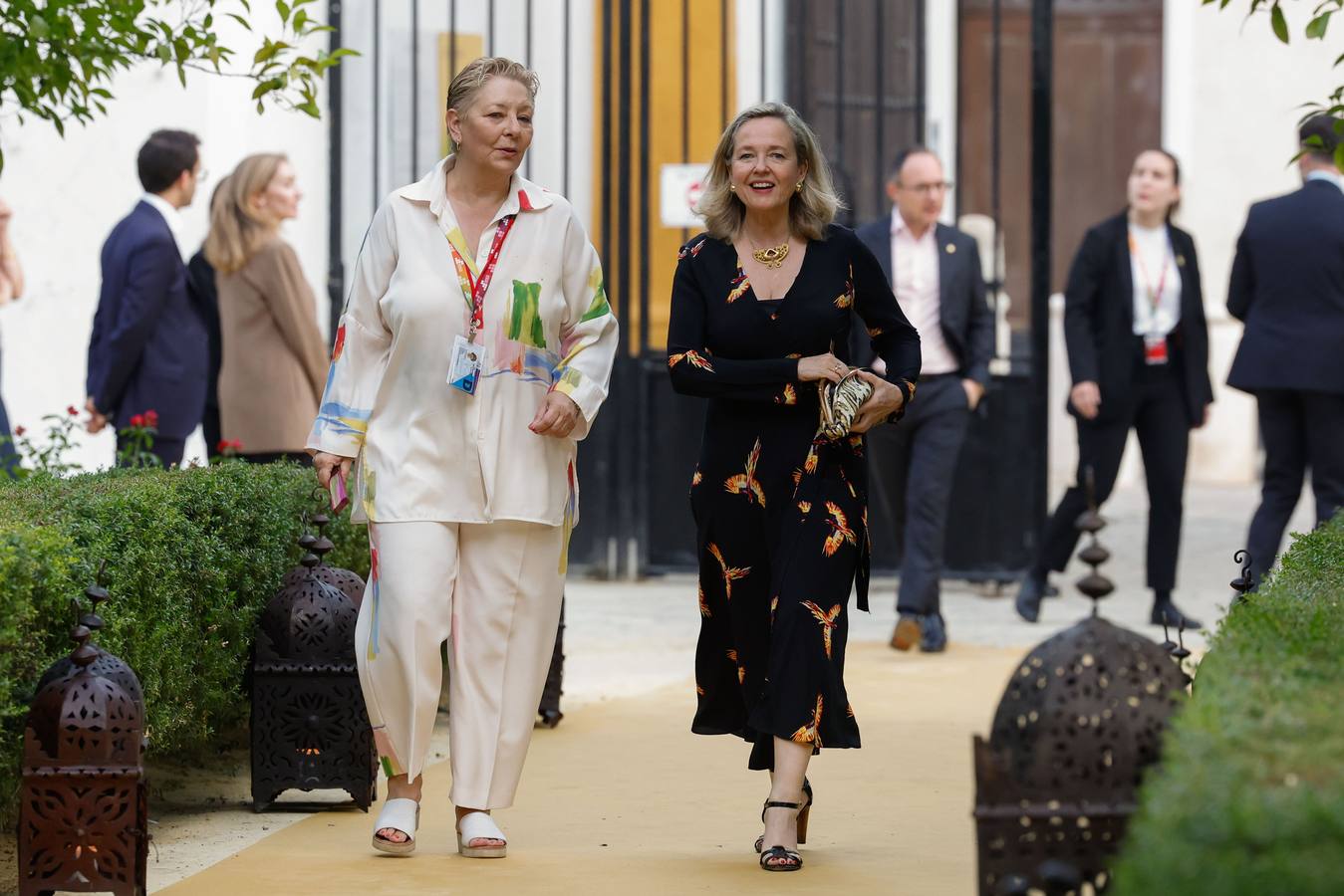 Llegada de los invitados a la cena oficial de los participantes en la cumbre en la Casa de las Dueñas de Sevilla