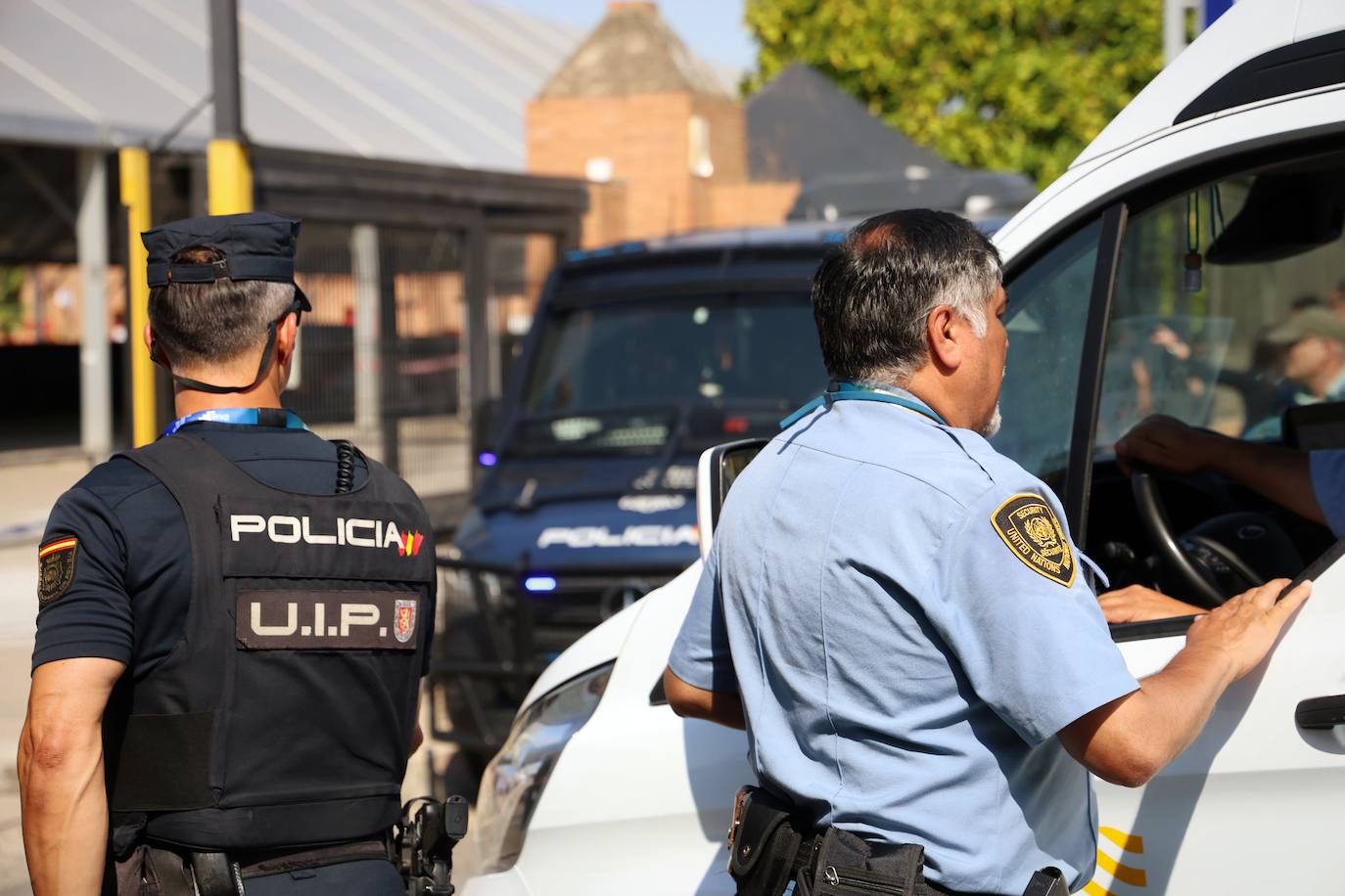 Agentes desplegados para controlar la seguridad en la cumbre de la ONU en Sevilla