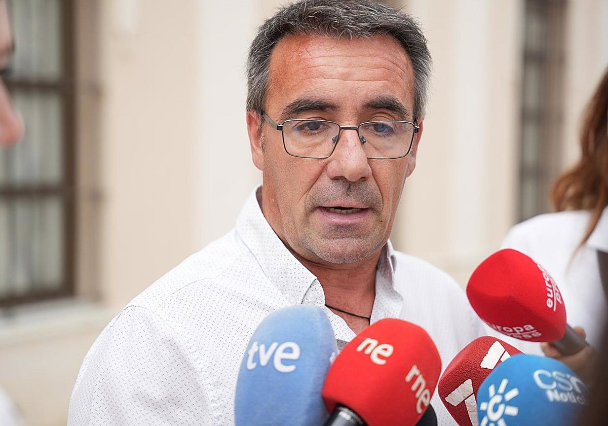 El alcalde de Isla Mayor, Juan Molero