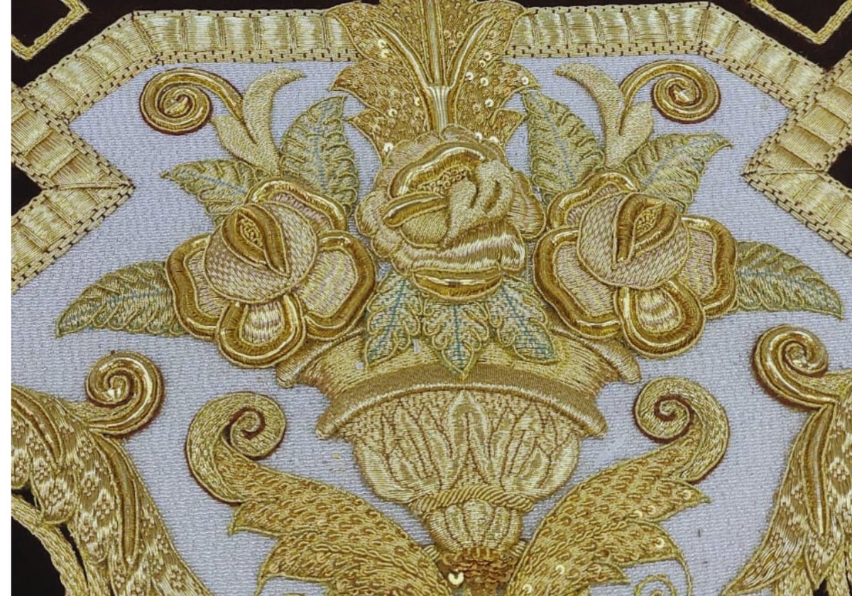 Detalle del nuevo palio de la Virgen del Carmen
