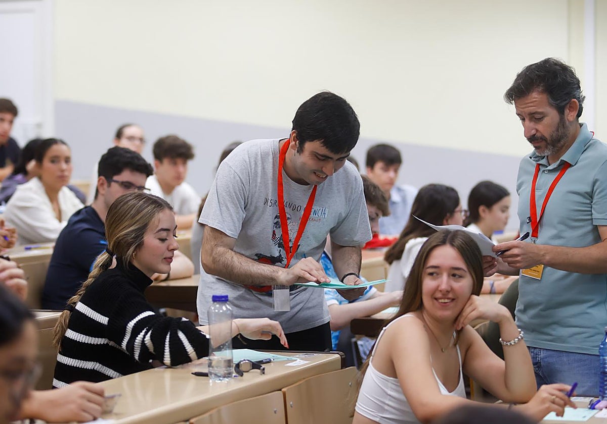 Un examen de Selectividad de la útiima convocatoria ordinaria