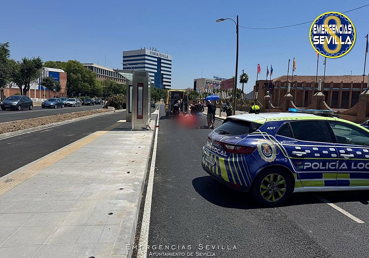 El accidente se ha producido en la avenida Alcalde Luis Uruñuela de Sevilla Este