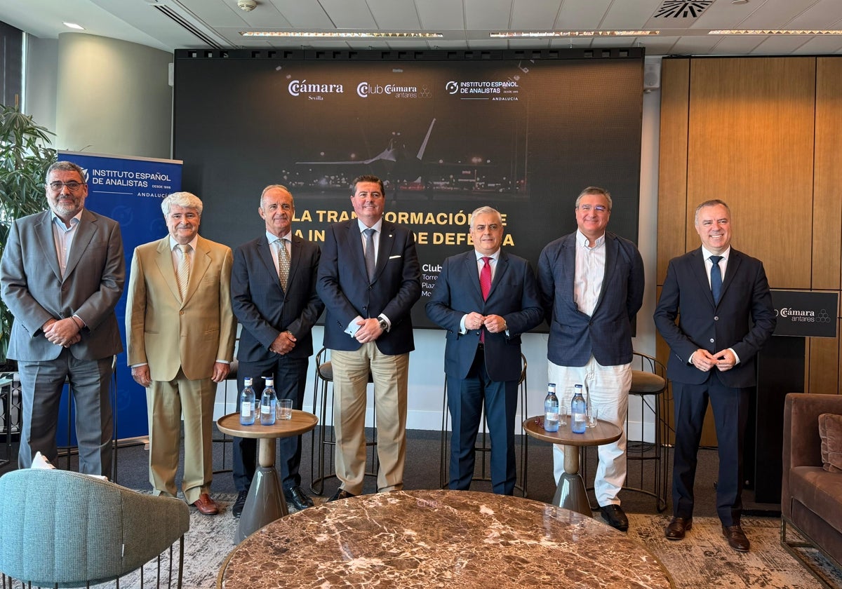 Luis Cordero, Carlos Martí, Félix Fernández Merino, Carlos Bocanegra, Antonio Zafra, José Andrés López de Fez y Raúl Arévalo