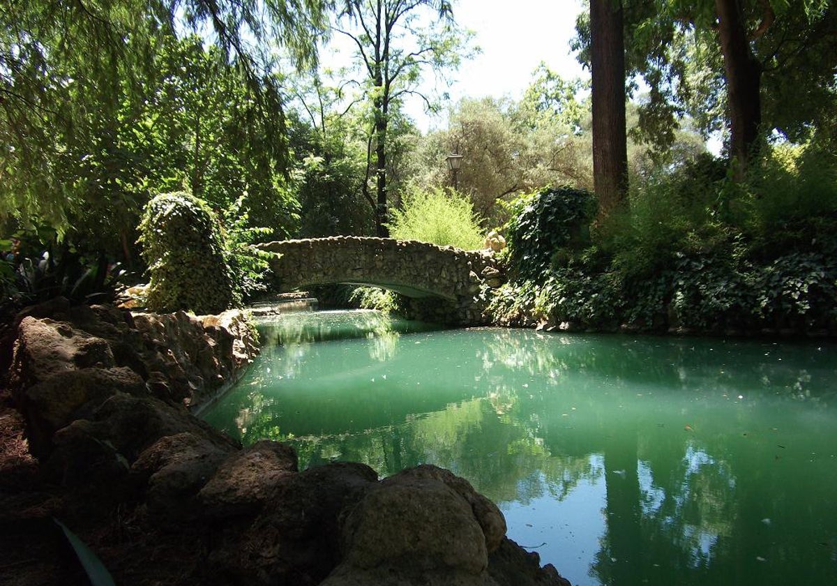 La isleta de los pájaros en el parque de María Luisa, uno de los lugares donde se ha grabado la serie 'Walking Dead'