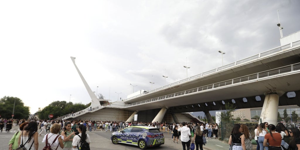A un mes del inicio de la Liga, el plan del Betis para la movilidad en la Cartuja se centra en Tussam y Cercanías