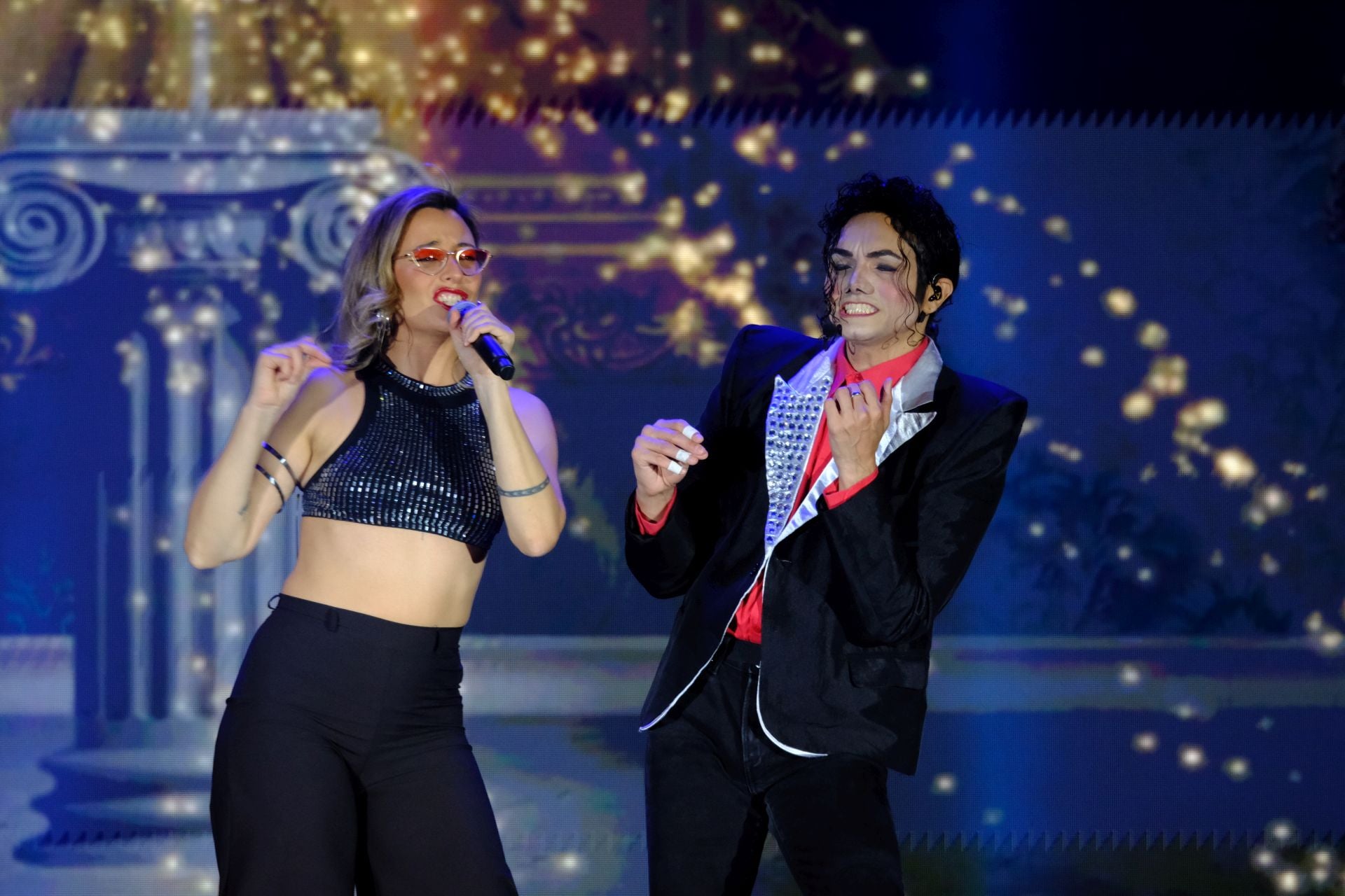 Lenny Jay ofreció un espectáculo inigualable en el escenario del Tío Pepe Festival