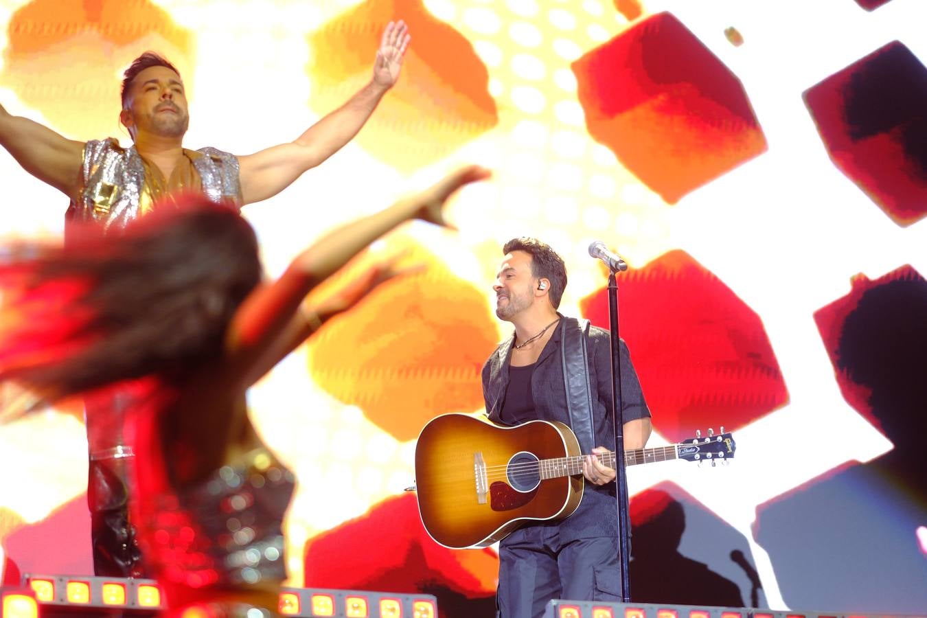 Luis Fonsi sintió el cariño del público de Jerez durante todo el concierto