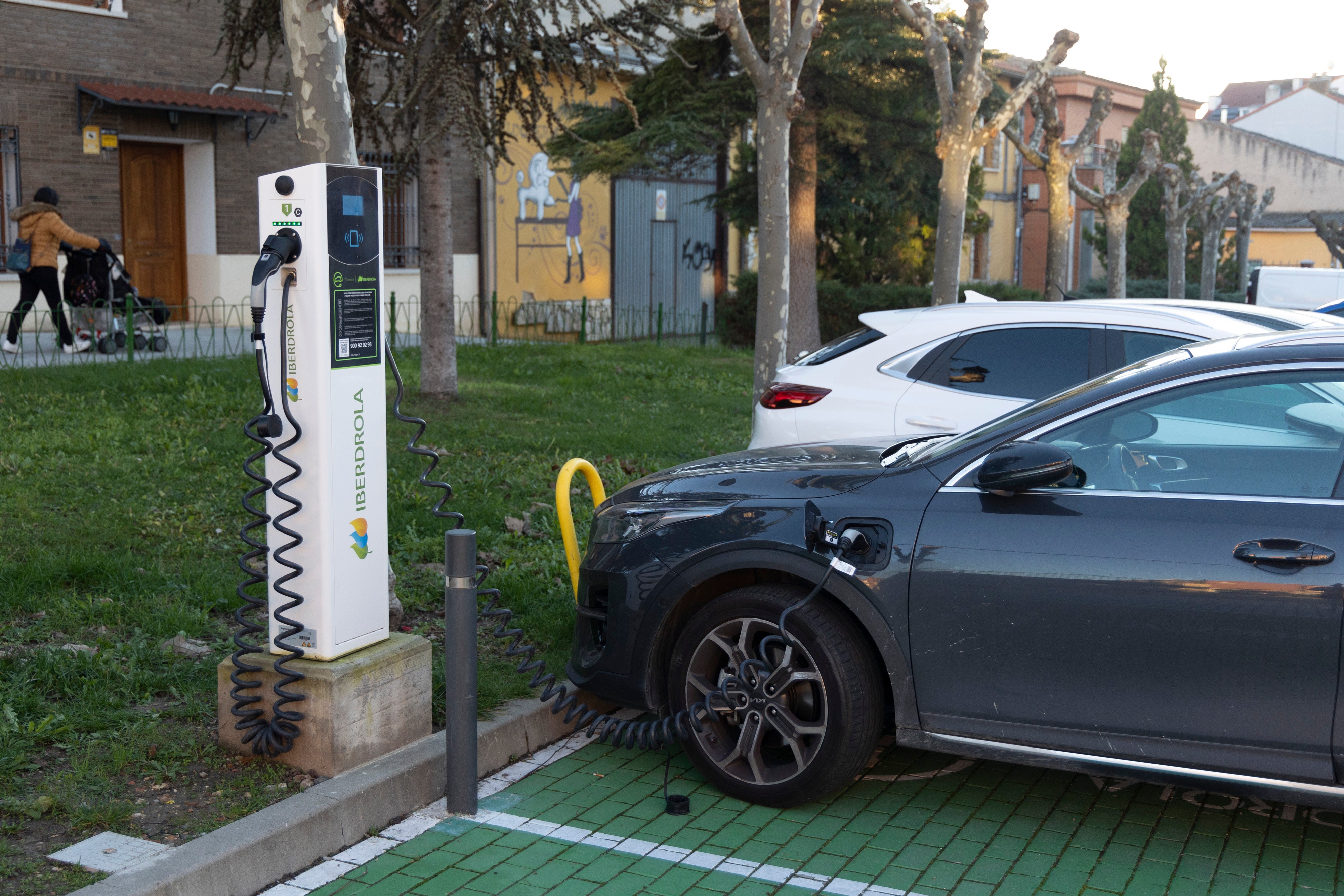 Uno de los puntos de recarga de Iberdrola