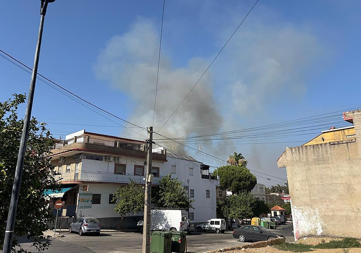 No hay personas desalojadas ni afectadas por el fuego