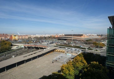 El Gobierno incumple la normativa que obliga a la conexión ferroviaria entre Santa Justa y el aeropuerto