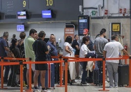 El aeropuerto de Sevilla supera los 5,5 millones de pasajeros en lo que va de 2025
