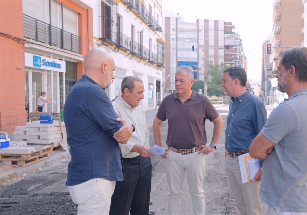 José Luis Sanz en las obras de la calle Pagés del Corro