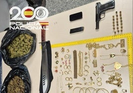 Drogas y armas intervenidas en la Operación Marismeño