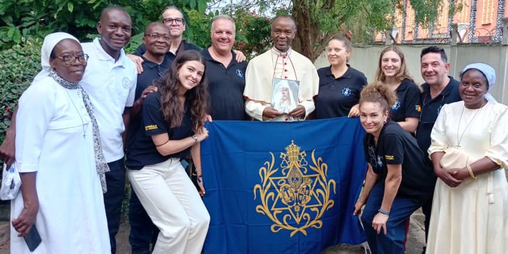 La Estrella realiza una misión en Camerún