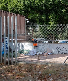 Imagen secundaria 2 - La Cartuja: entre el mayor parque tecnológico y el abandono