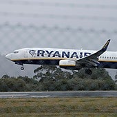 Los recortes de Ryanair impactan en Andalucía: reduce los vuelos de Sevilla a Canarias y mantiene el cierre en Jerez
