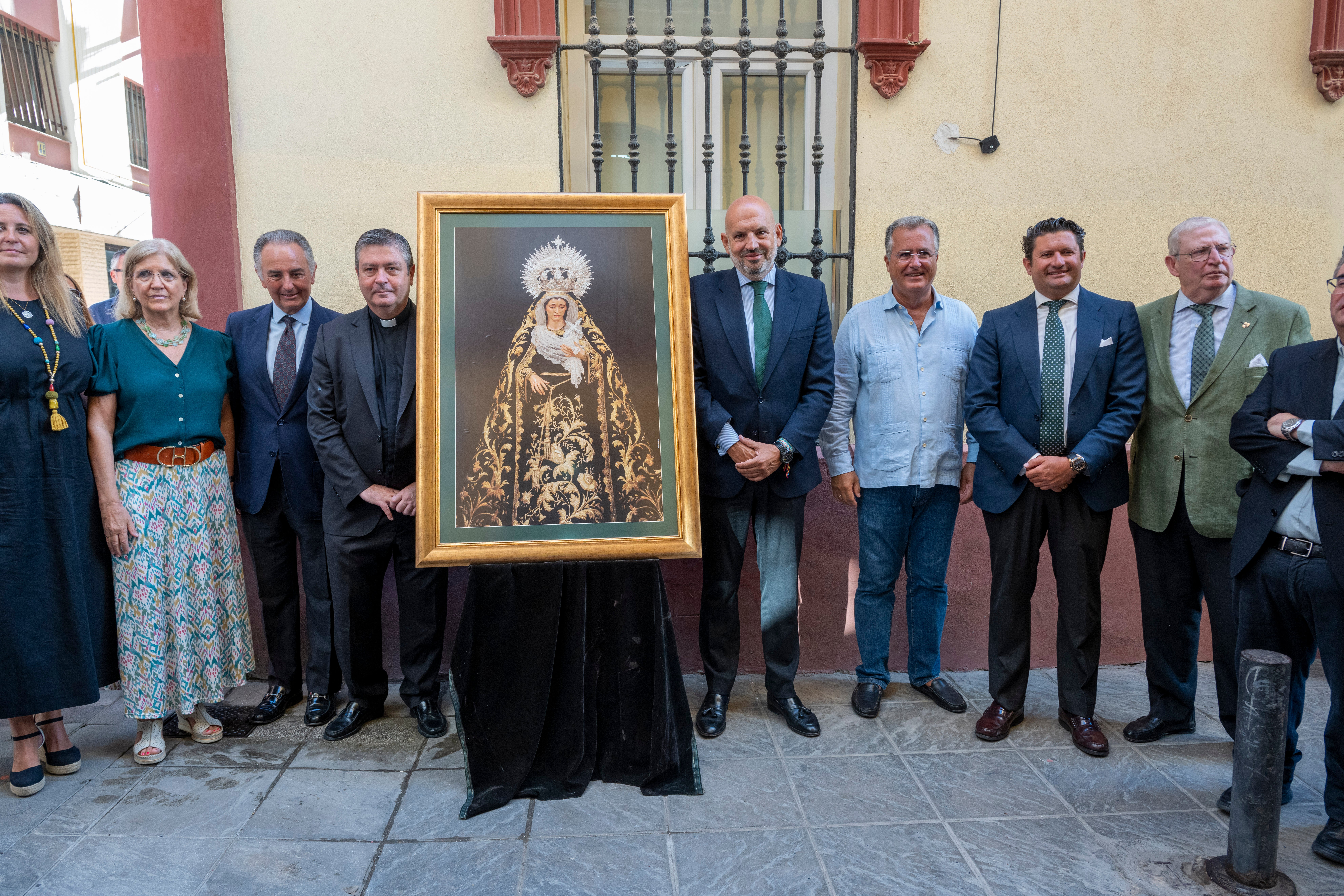 La inauguración de la calle Virgen de las Tristezas, en imágenes