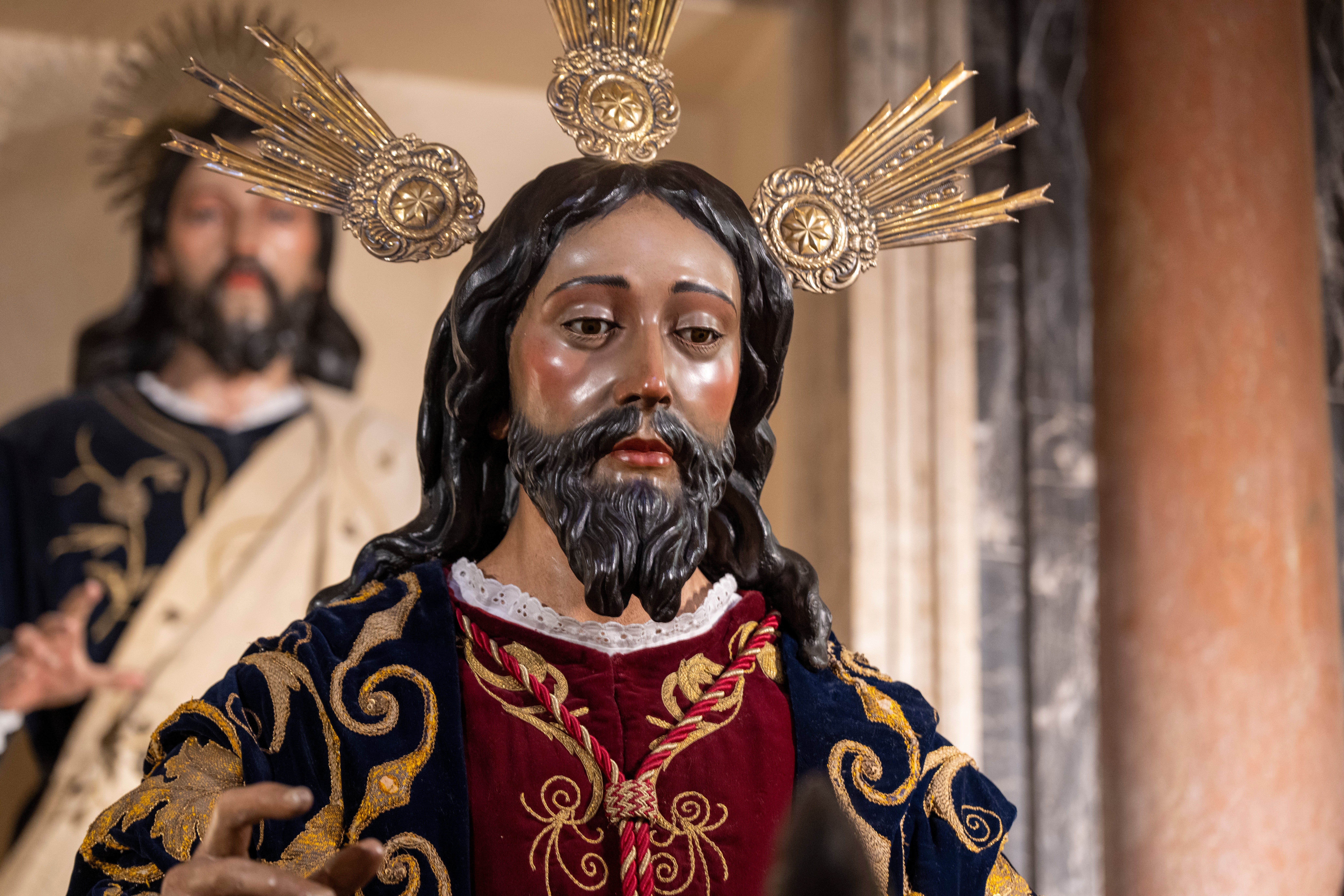 Los titulares del Amor, en el retablo mayor del Salvador