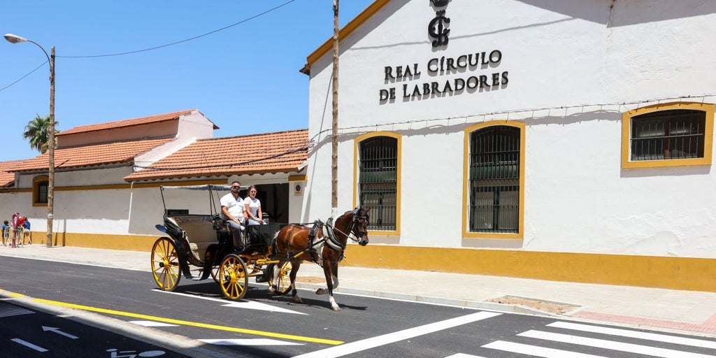 El Labradores proyecta una piscina cubierta en su sede de Los Remedios