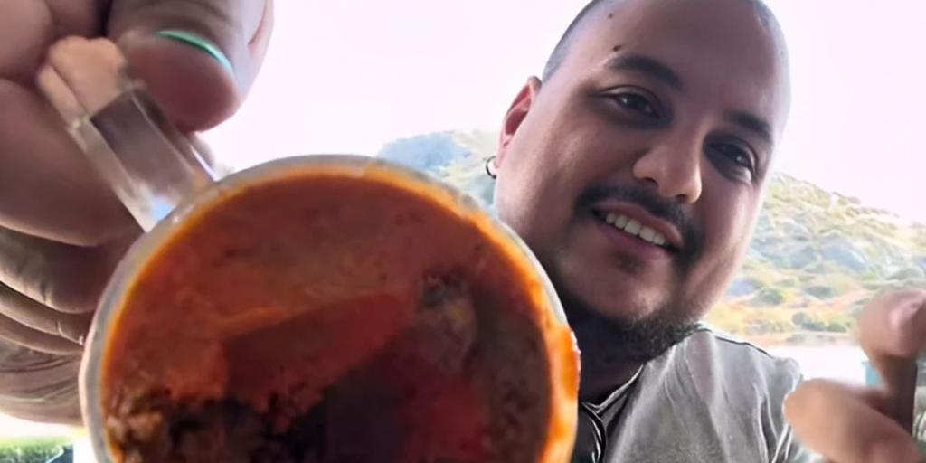 El restaurante de carretera de Sevilla en el que tienes que parar sí o sí para desayunar: sirven la zurrapa en jarra