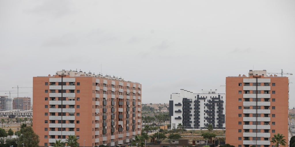 Andalucía arrastra un déficit de 150.000 viviendas que eleva el precio a cifras de récord