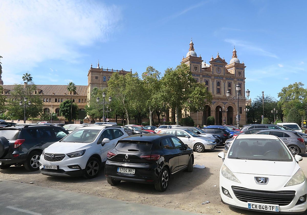 Uno de los microparkings que está en trámite de licitación es el que irá bajo el actual solar que está junto al edificio de Capitanía
