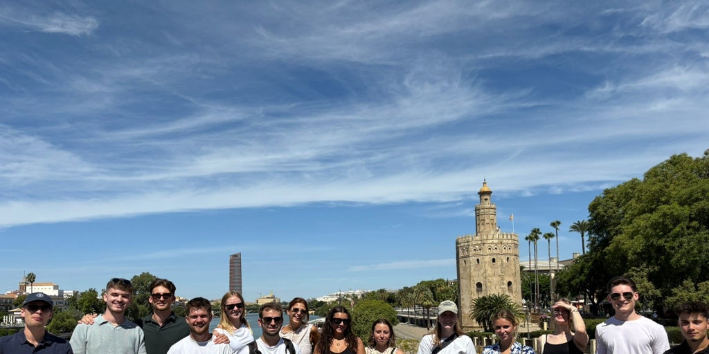 EUSA arranca el curso con casi 200 estudiantes internacionales del programa Study Abroad