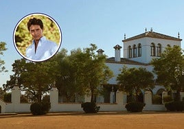 Así es la finca de Roca Rey en Sevilla: diseñada por Aníbal González y con una plaza de toros
