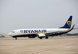 Ryanair amenaza con recortar otro millón de plazas que podría afectar al aeropuerto de Almería