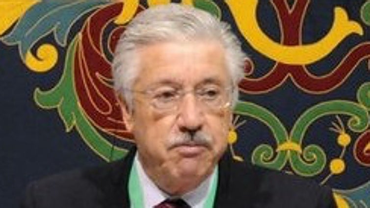 Muere el cofrade Antonio Bustos Rodríguez, fundador del curso de Temas Sevillanos