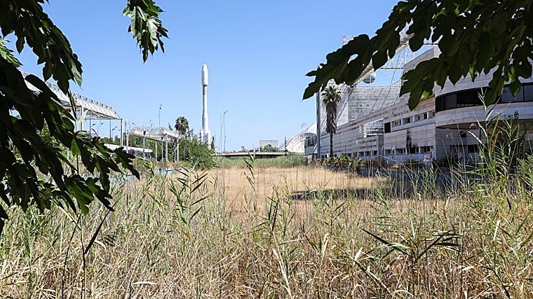 El Canal de la Expo sigue abandonado a su suerte tras 30 años de olvido institucional