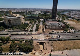 El tráfico en la avenida de Carlos III de Sevilla recupera desde hoy la normalidad