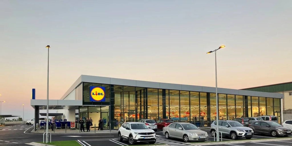 Lidl busca empleados en Sevilla para sus tiendas: estas son las condiciones y los requisitos