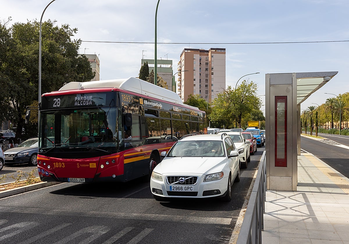 Atascos en Kansas City al terminar la obra del tranvibús