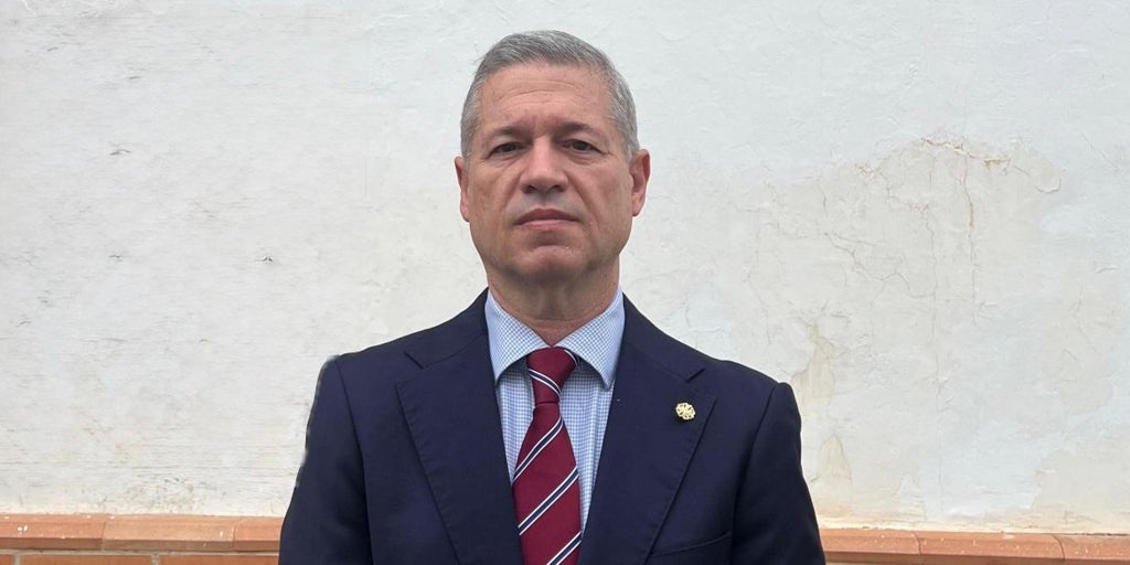 Manuel Román, candidato de Santa Genoveva: «No contemplamos cambiar de sitio dentro del Lunes Santo»