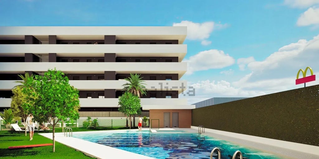 Salen a la venta estos pisos nuevos por 189.000 euros con piscina, garaje y trastero a menos de 15 minutos de Sevilla