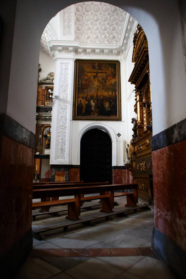 En imágenes, Los Javieres abre la iglesia de los jesuitas a Sevilla