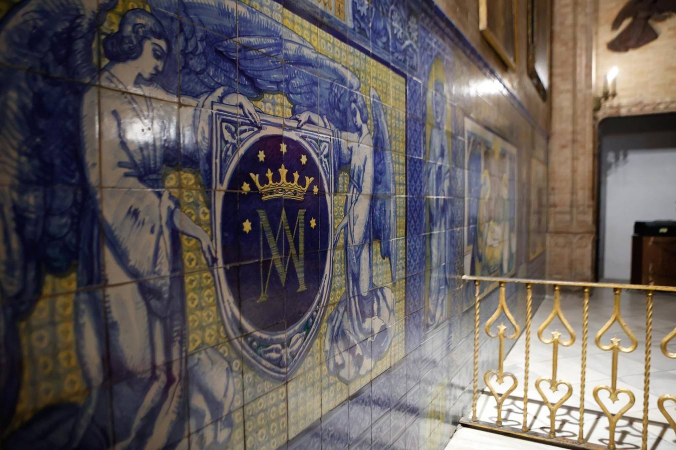 En imágenes, Los Javieres abre la iglesia de los jesuitas a Sevilla