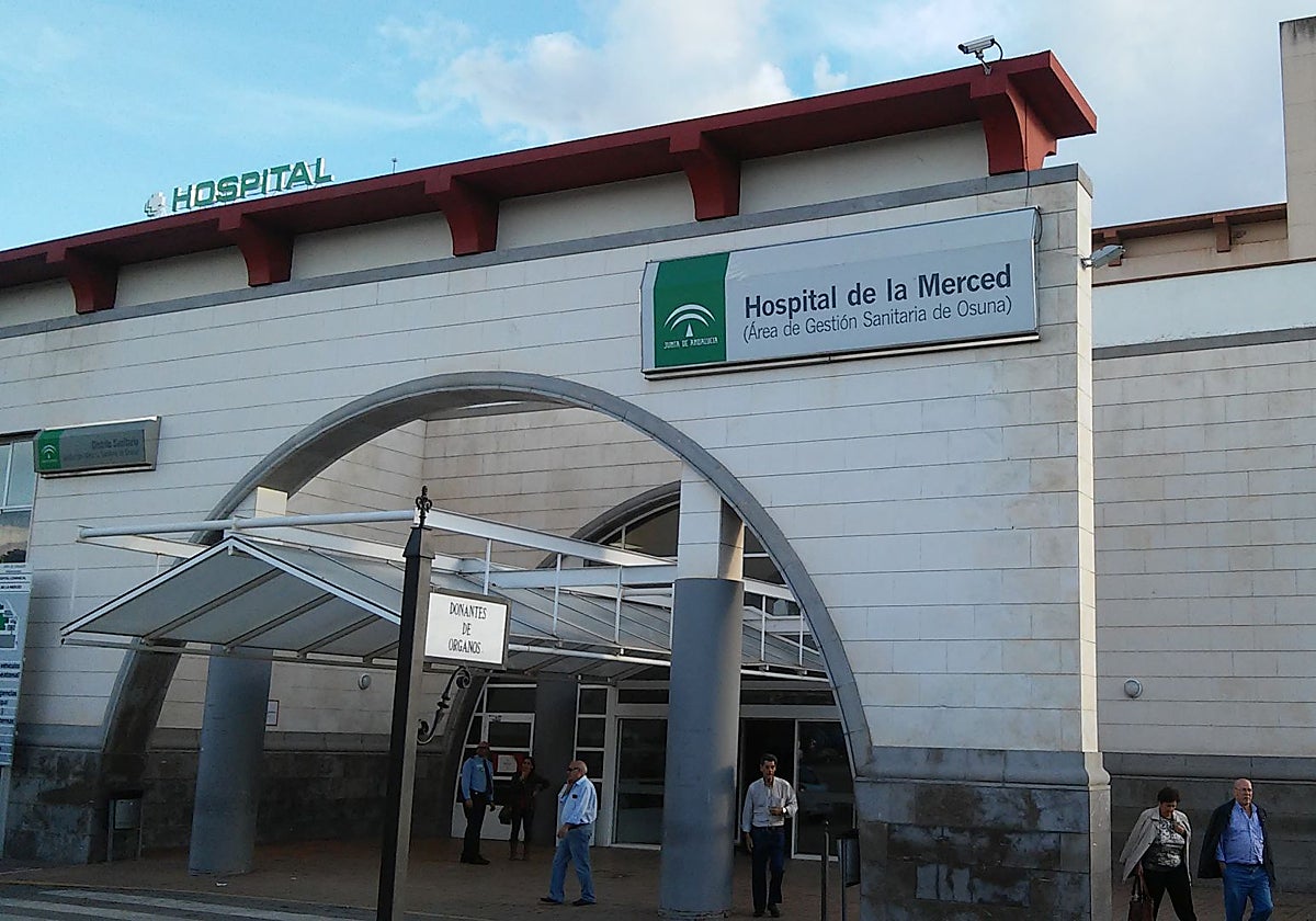 Puerta principal del Hospital de la Merced de Osuna, en una imagen de archivo