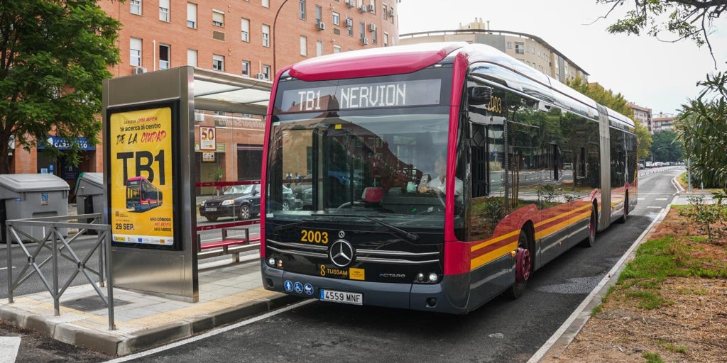 Así es el viaje en tranvibús entre Sevilla Este y Nervión, un trayecto que supera los 35 minutos