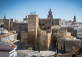 Patrimonio aprueba la restauración de la Puerta de Sevilla de Carmona
