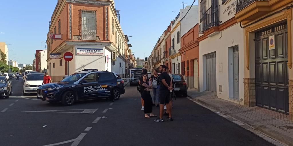 Matan a golpes a un hombre de 42 años en el barrio de Palmete de Sevilla