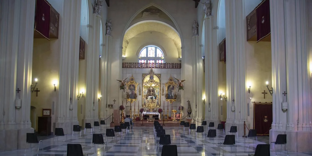 La iglesia donde se casan este sábado Cayetano Martínez de Irujo y Bárbara Mirjan y su gran vínculo con la Duquesa de Alba