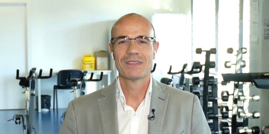 Jonathan Ruiz, catedrático, confirma en un estudio los beneficios del ayuno intermitente para adelgazar: «El patrón más saludable es el que se salta la cena»
