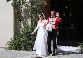 Boda Cayetano Martínez de Irujo y Bárbara Mirjan, en directo: invitados, vestidos, ausencias y última hora de la celebración desde Sevilla hoy