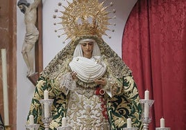 La Esperanza de Triana se pone en camino hacia el Polígono Sur