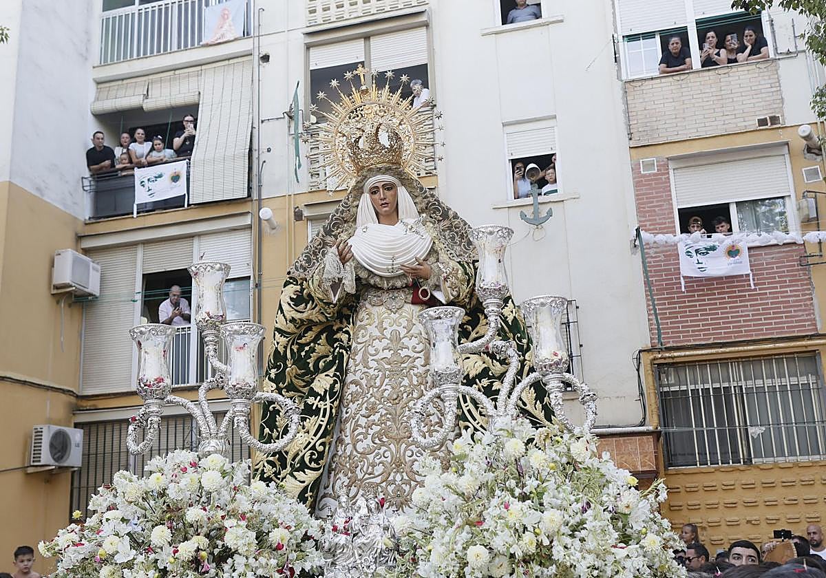 La Esperanza de Triana ya se encuentra en el Polígono para su Misión