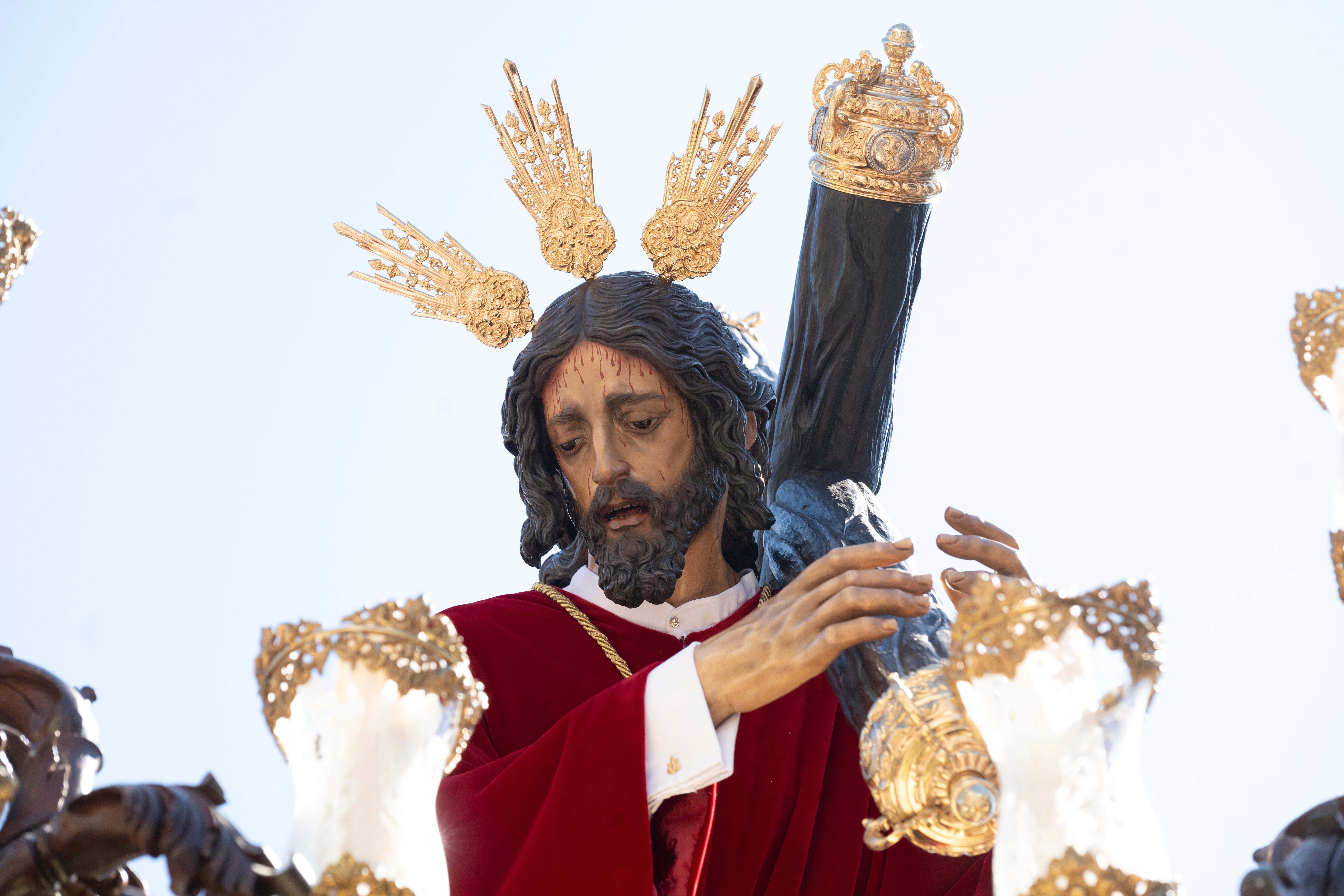 La procesión extraordinaria del Señor del Divino Perdón, en imágenes